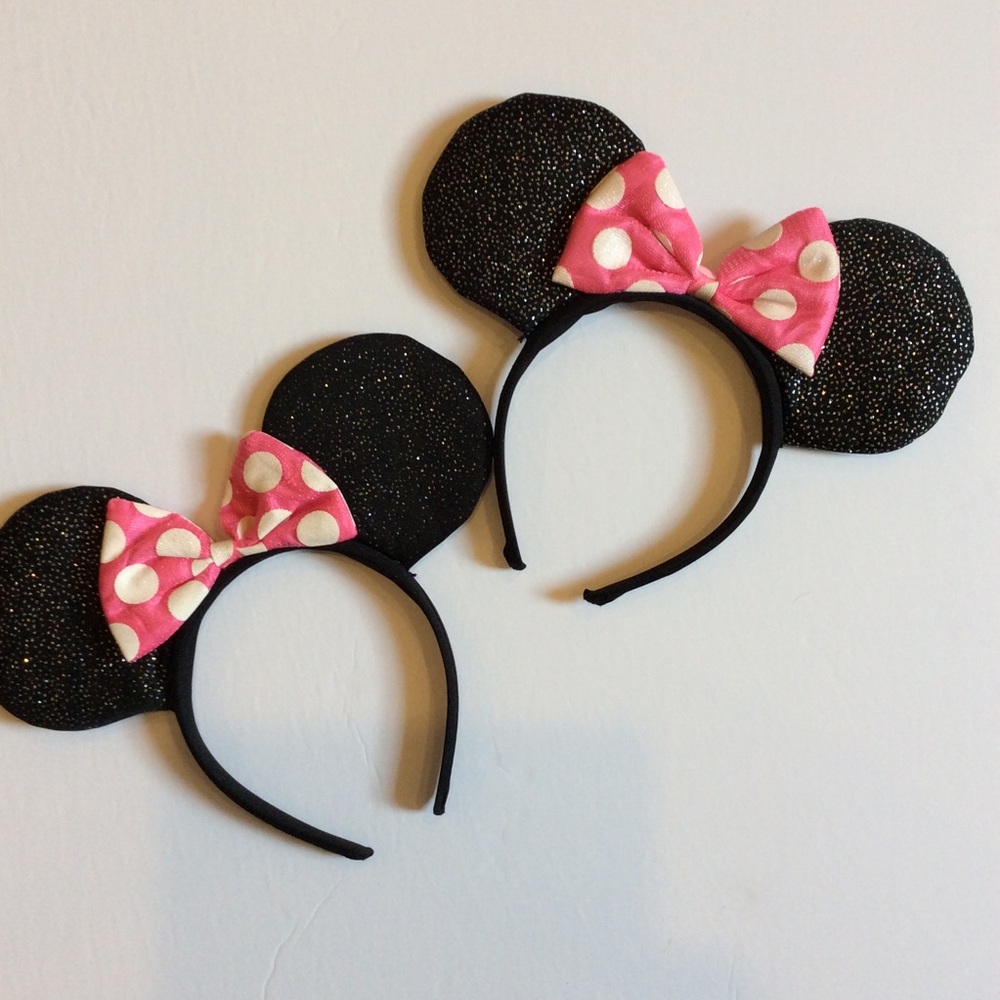 Set of 2 Minnie Mouse ear sparkle headbands